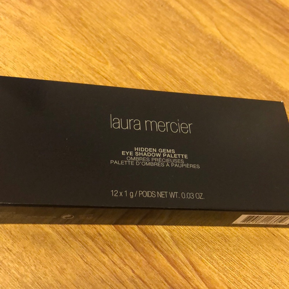 Laura Mercier Hidden Gems Eyeshadow Palette